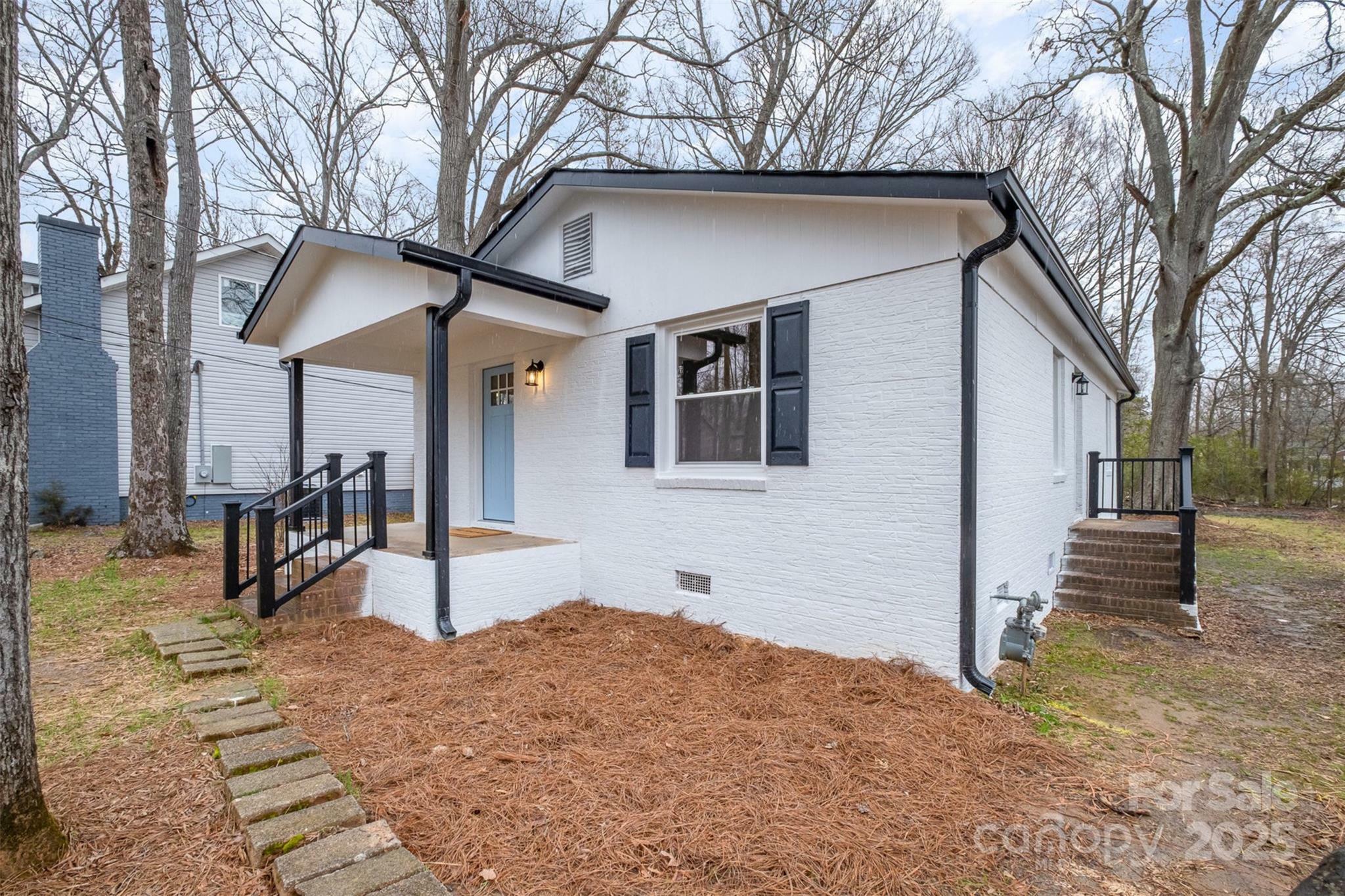 Property Photo:  735 Green Street  SC 29730 