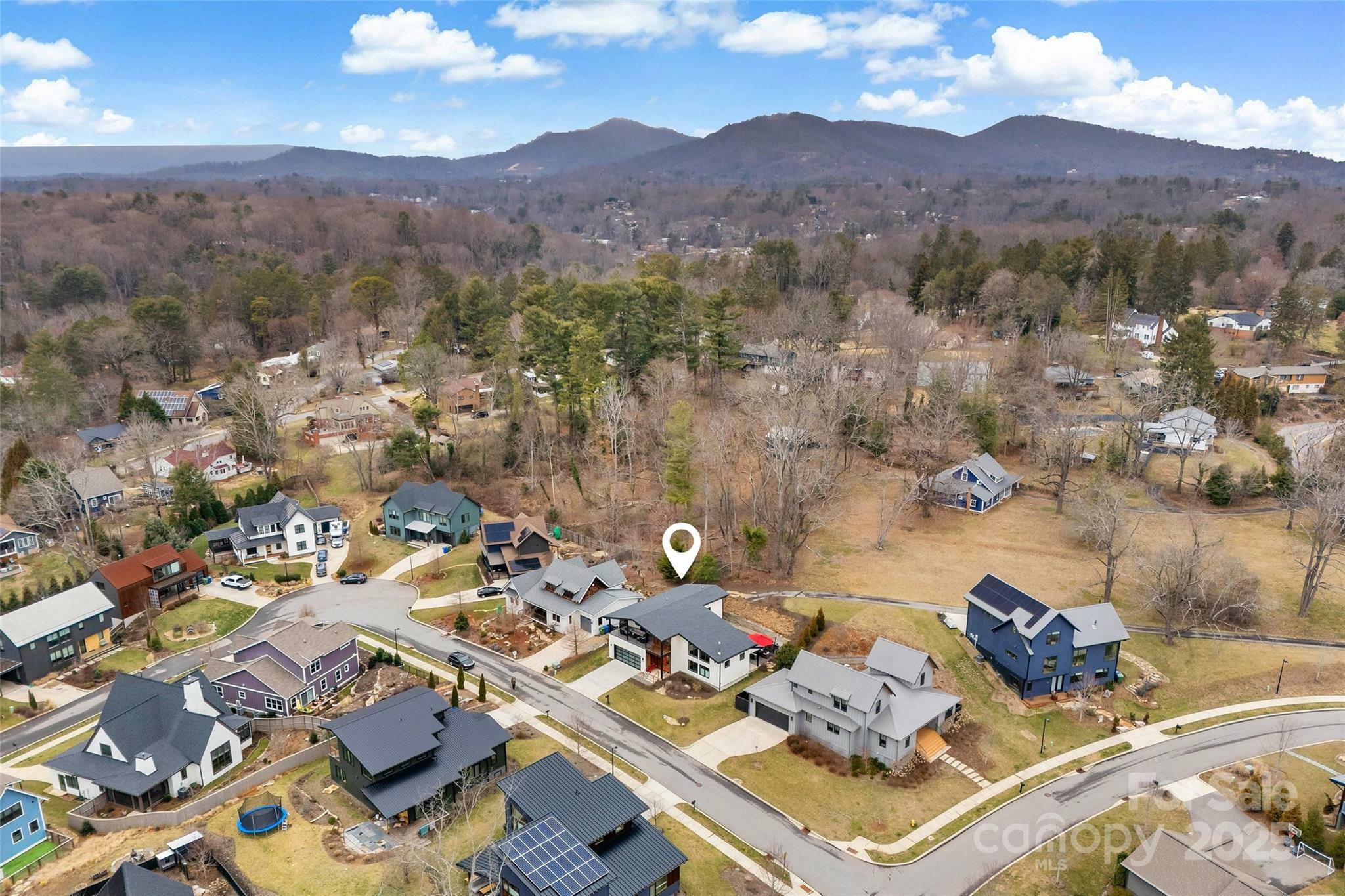 Property Photo:  84 Malvern Walk  NC 28806 