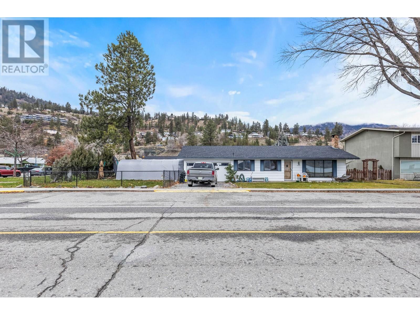 Property Photo: 4194 Beach Avenue BC V0H 1X6