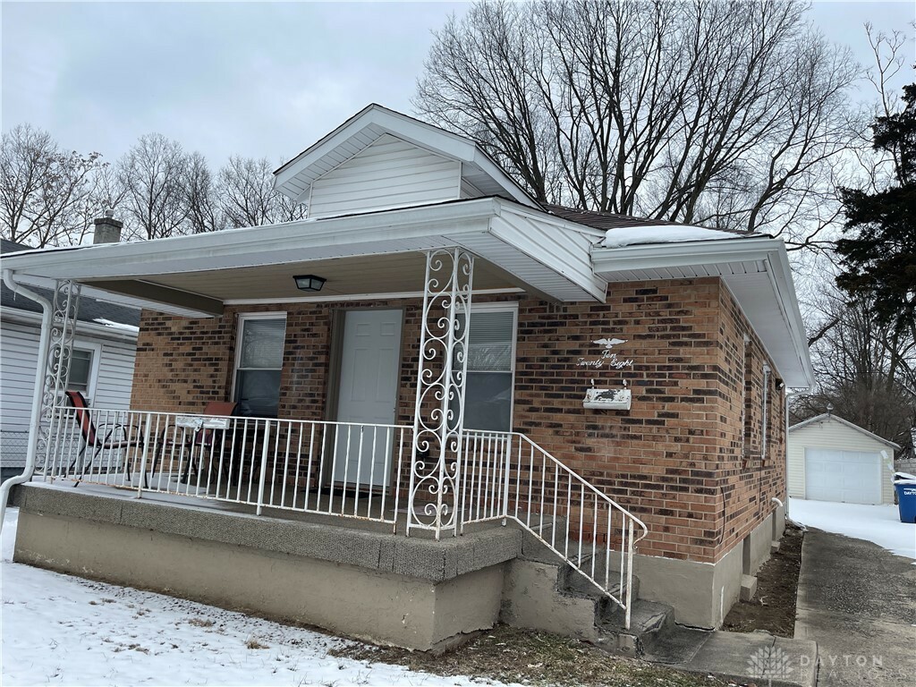 Property Photo:  1028 Walton Avenue  OH 45402 