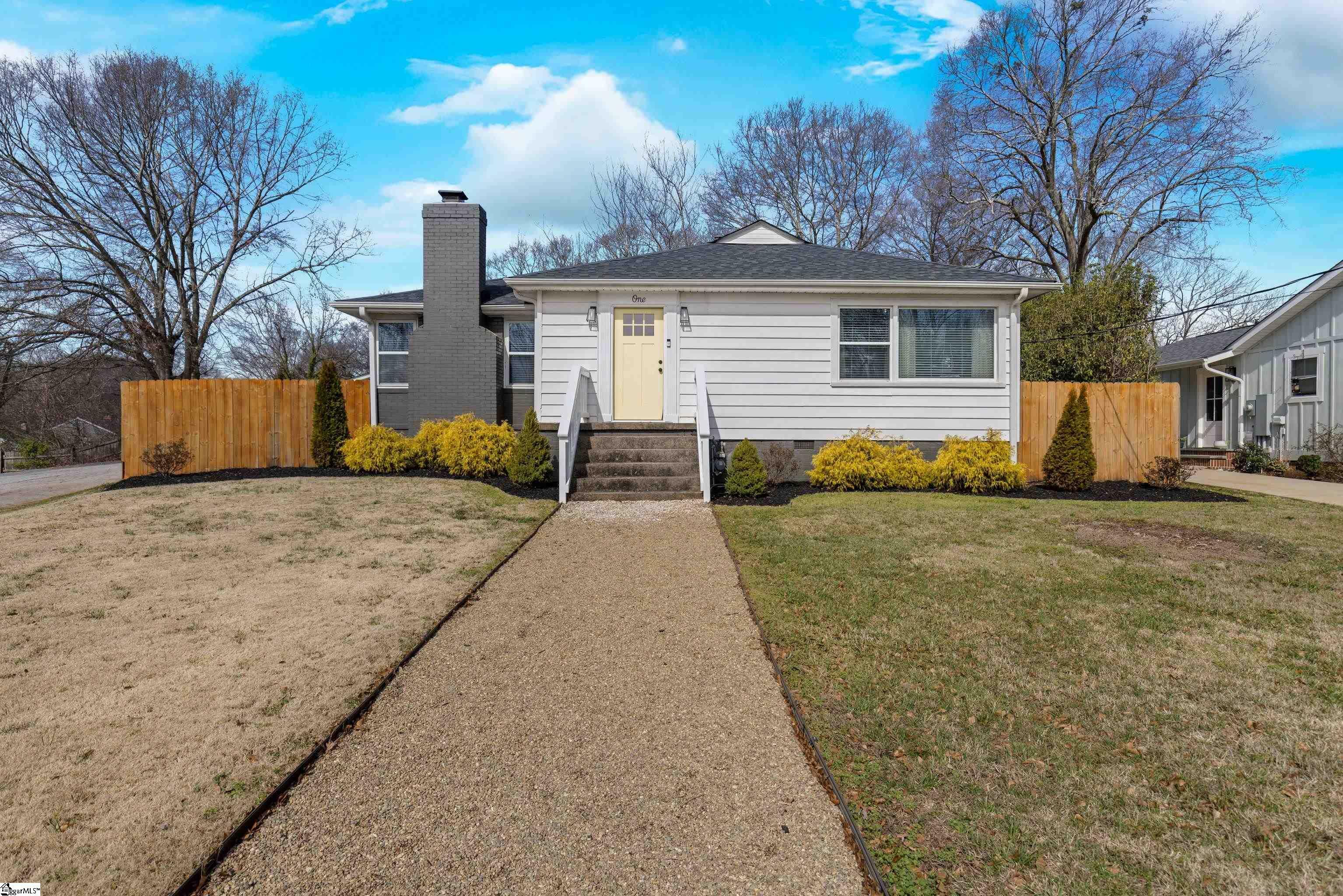 Property Photo: 1 Erskine Street SC 29607