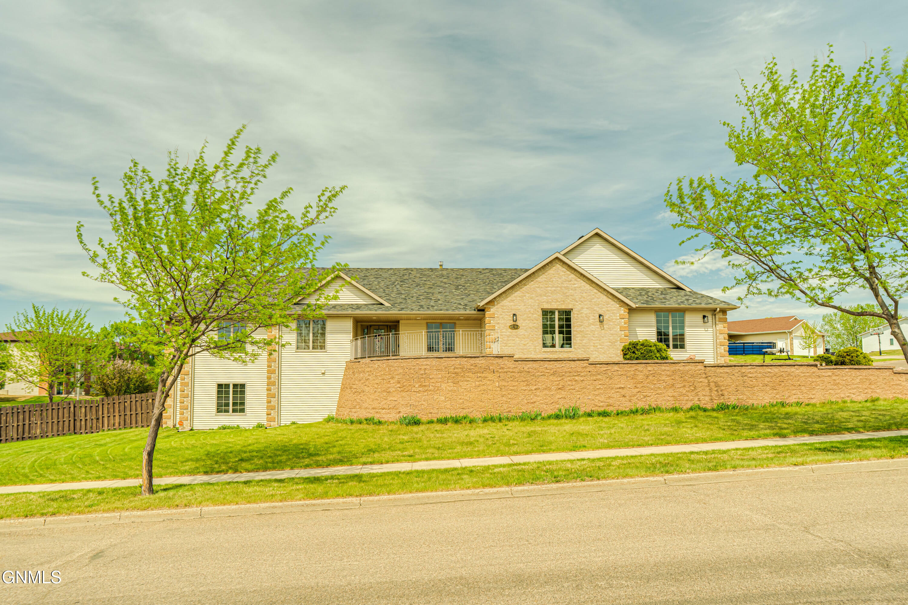 1901 Oregon Drive  Bismarck ND 58503 photo