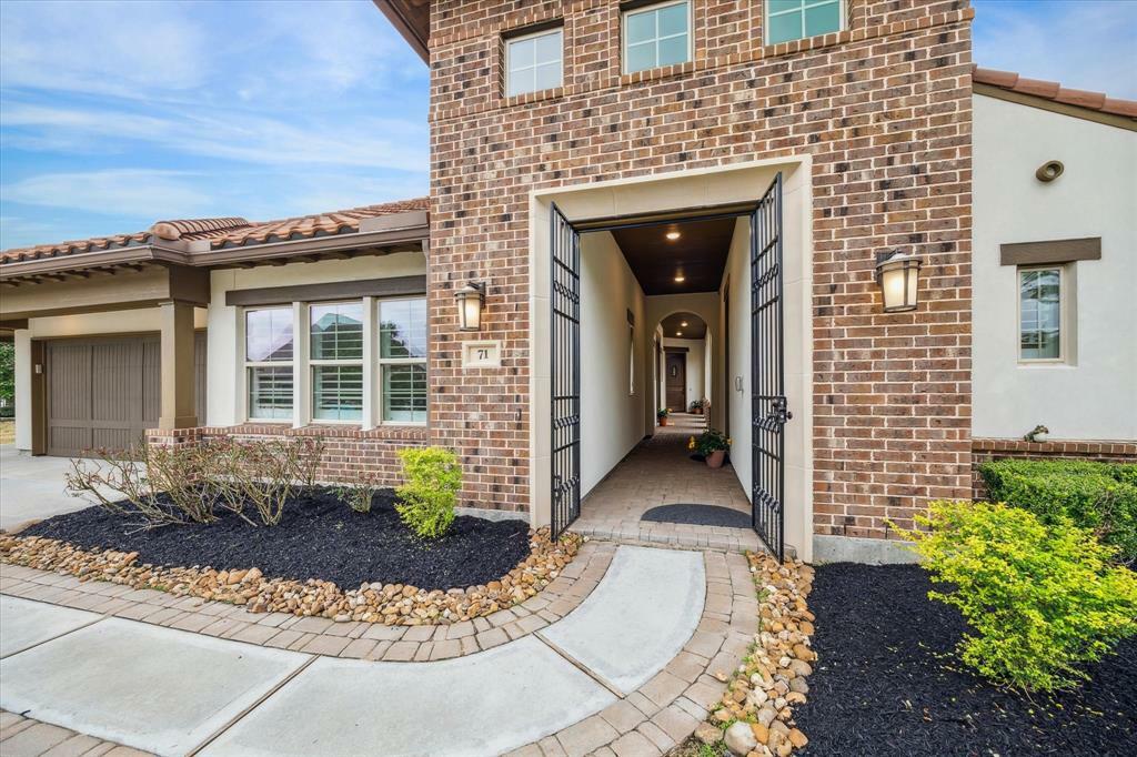 71 Bravewind Court  Tomball TX 77375 photo