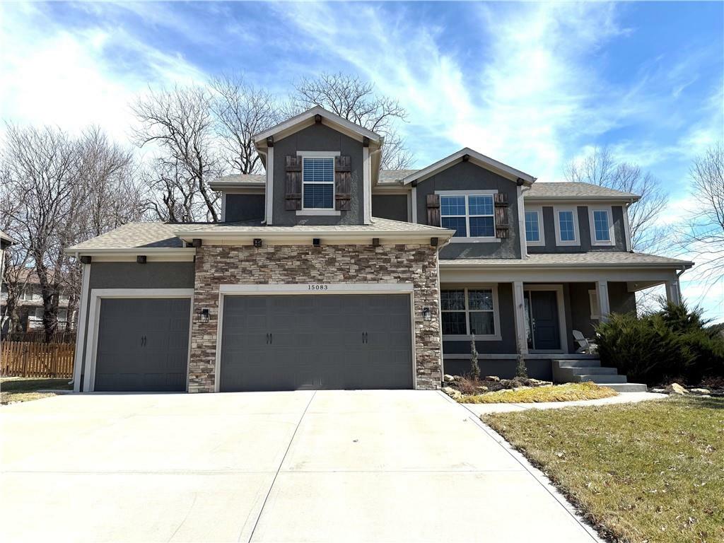 Property Photo: 15083 S Turnberry Street KS 66061