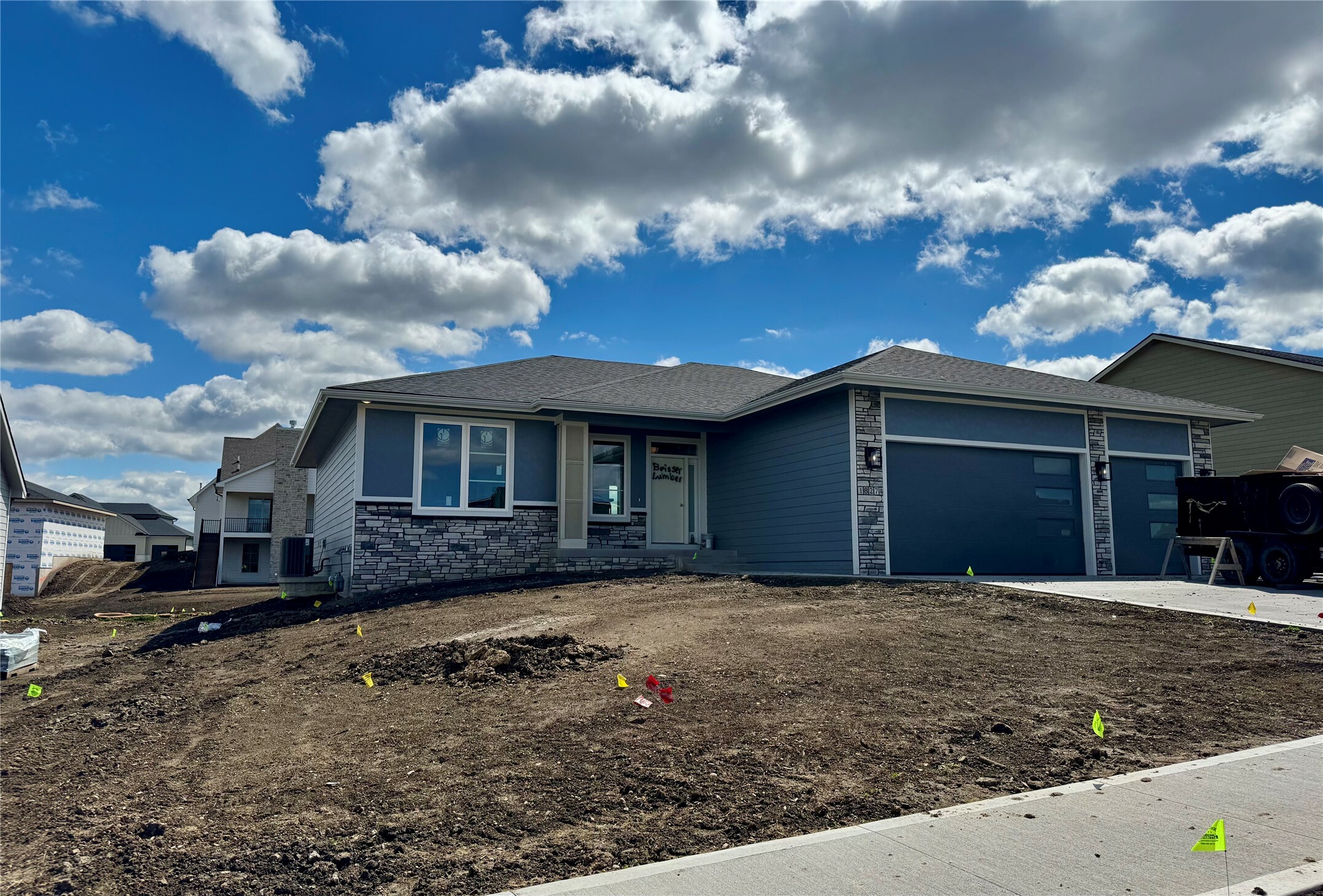 Property Photo: 18274 Hidden Knoll IA 50325