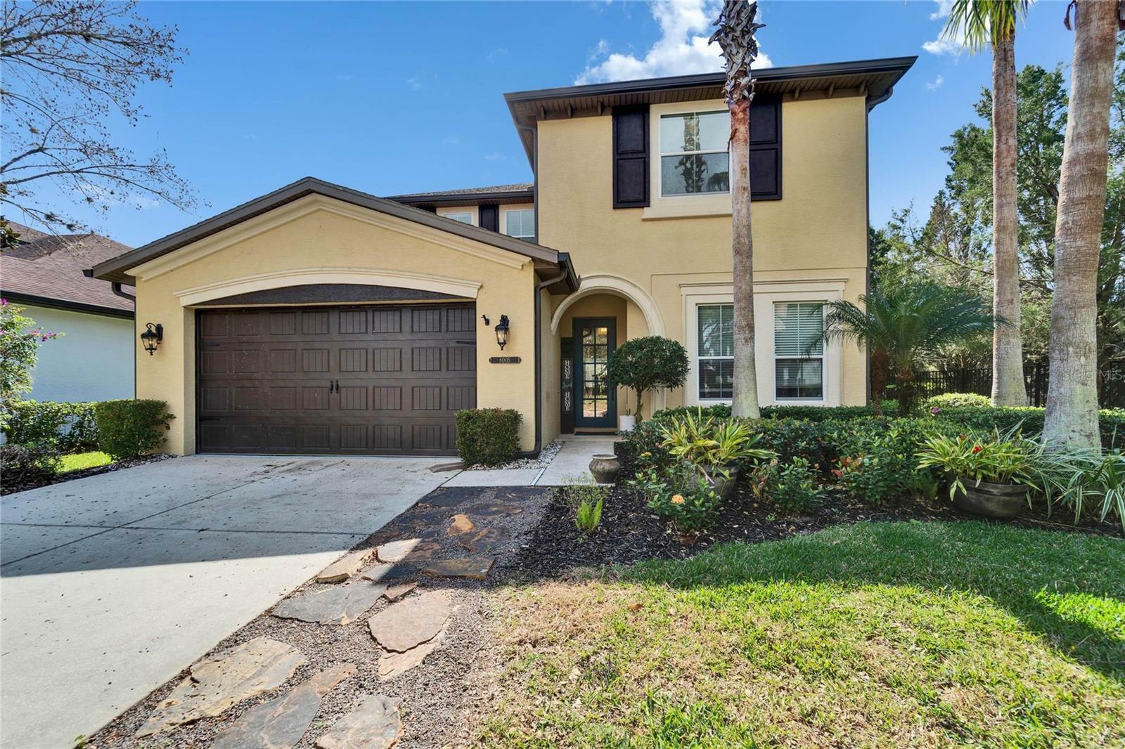 Property Photo: 8005 Cypress Crossing Court FL 33647