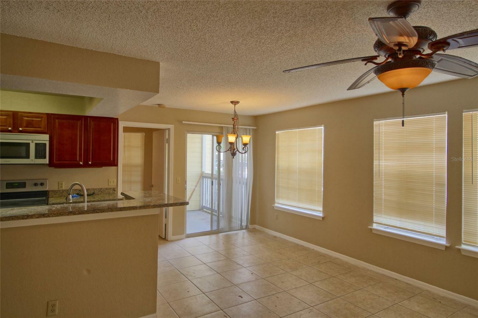 Property Photo:  1043 S Hiawassee Road 3111  FL 32835 