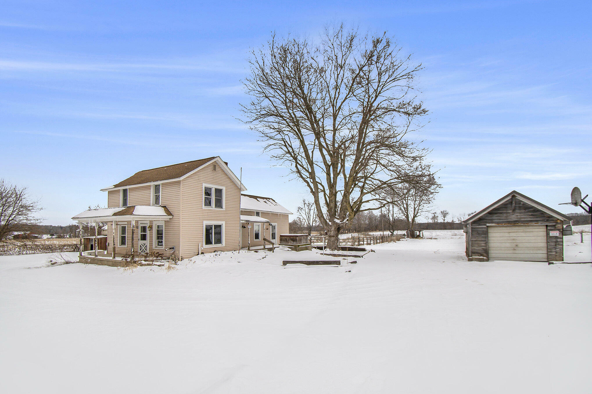 Property Photo:  13440 Howard Road  MI 49237 