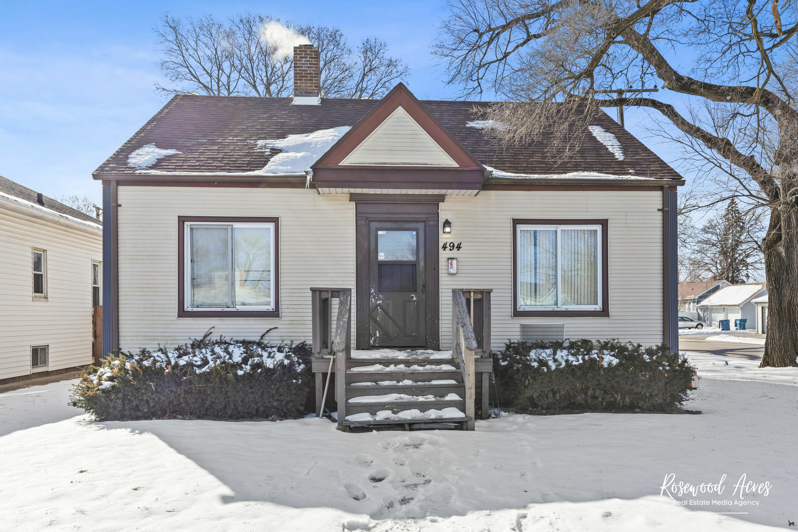 Property Photo:  494 W Williams Street  IL 60901 