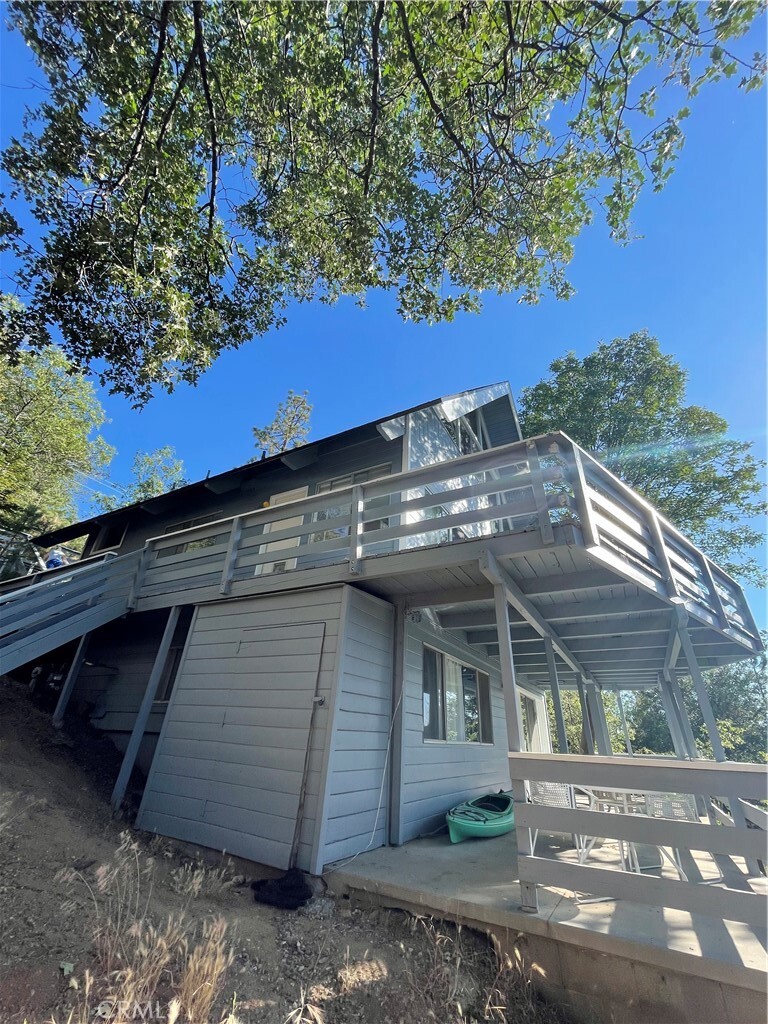 Property Photo:  1446 Sequoia  CA 92352 