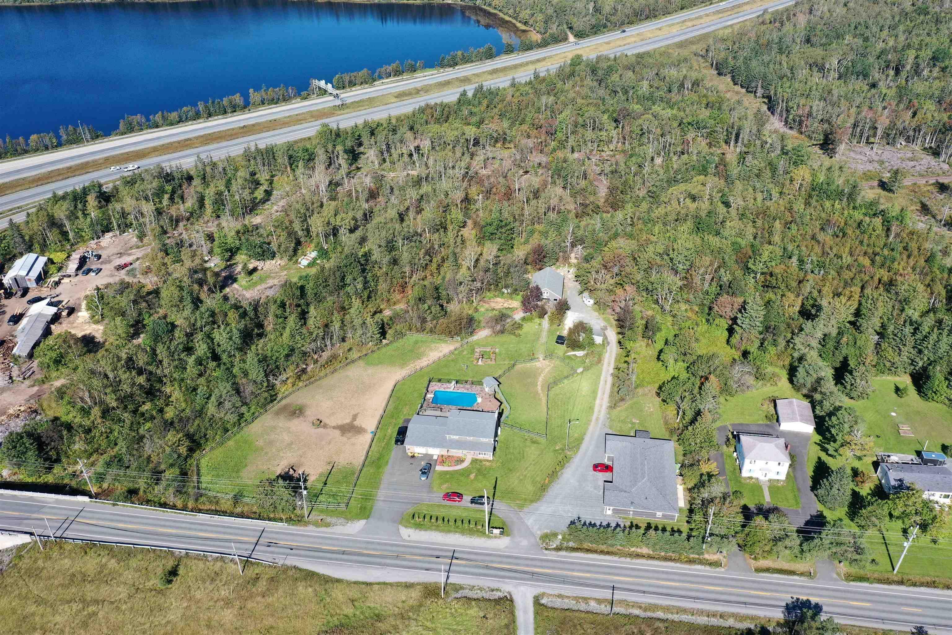 Property Photo: 568 Seaview Drive NS B2A 3N8