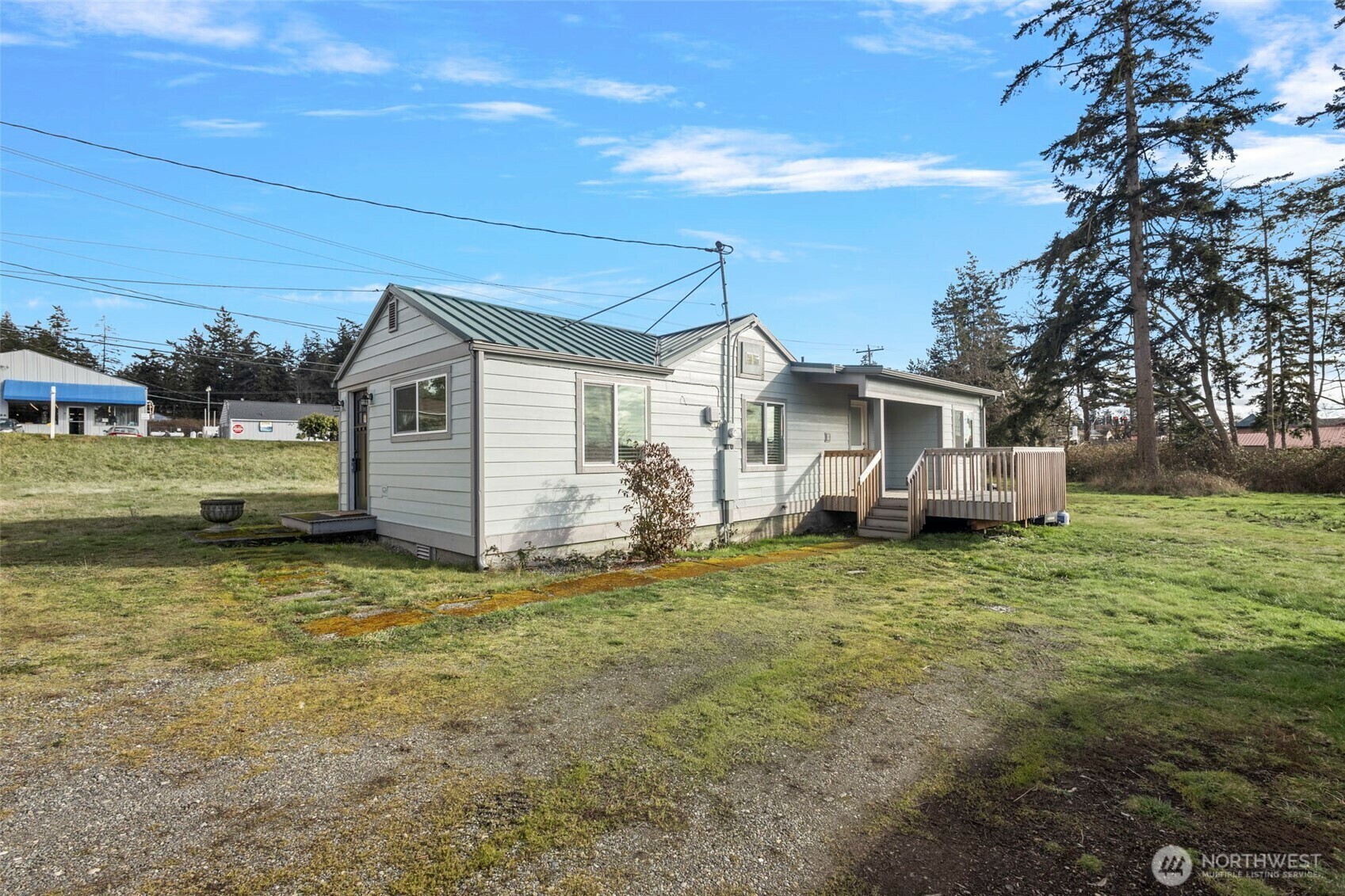 Property Photo:  541  Easy Street  WA 98277 