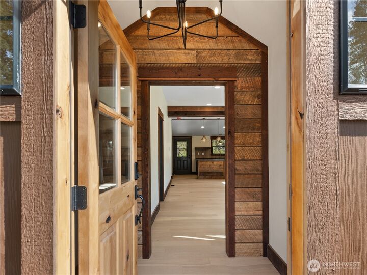 Property Photo: 605 Ronald Avenue WA 98922