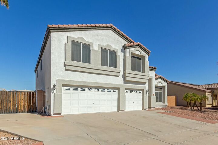 Property Photo: 10616 E Carol Avenue AZ 85208