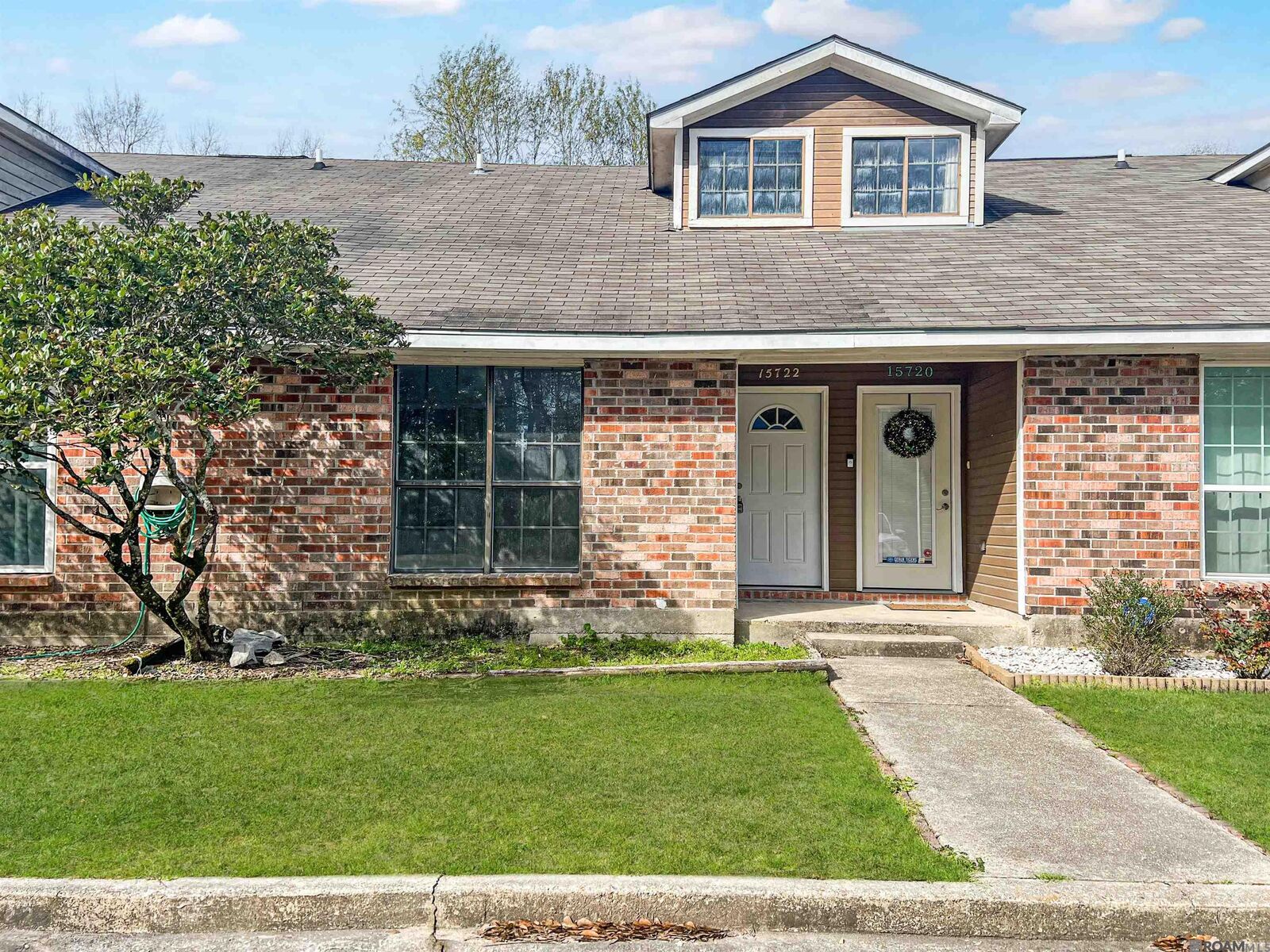 Property Photo: 15722 Riverdale Ave LA 70816