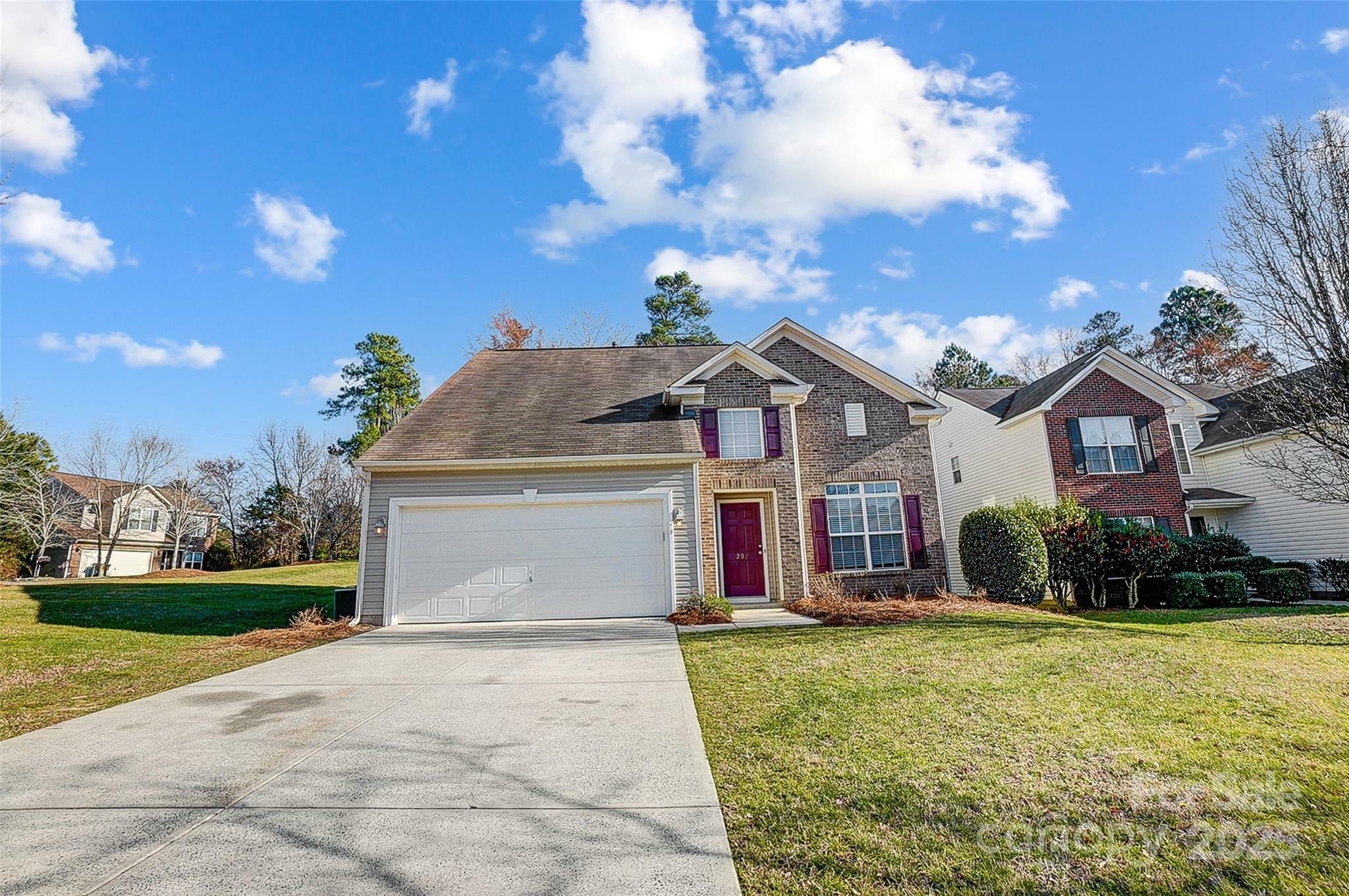 Property Photo: 201 Chestnut Avenue SC 29708