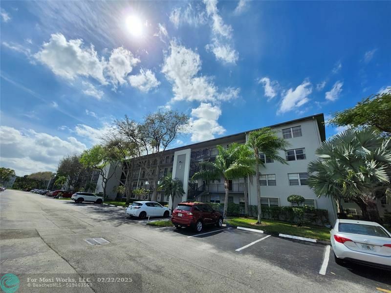 Property Photo:  300 SW 134th Way 413  FL 33027 