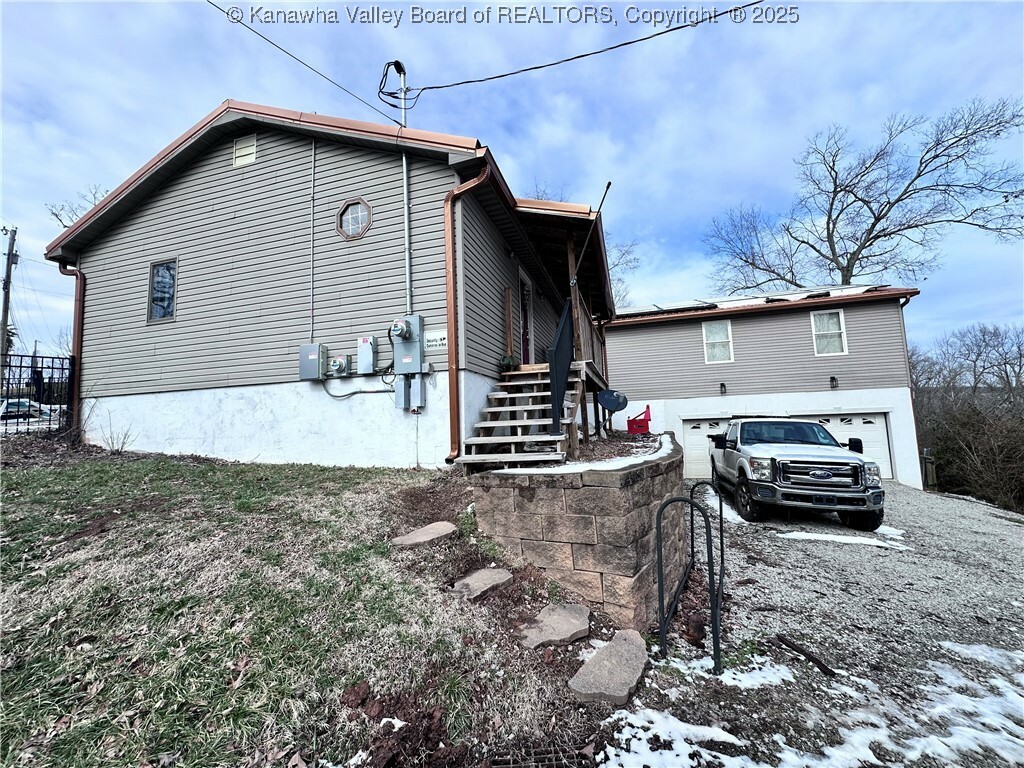 Property Photo:  5145 Saulton Drive  WV 25313 