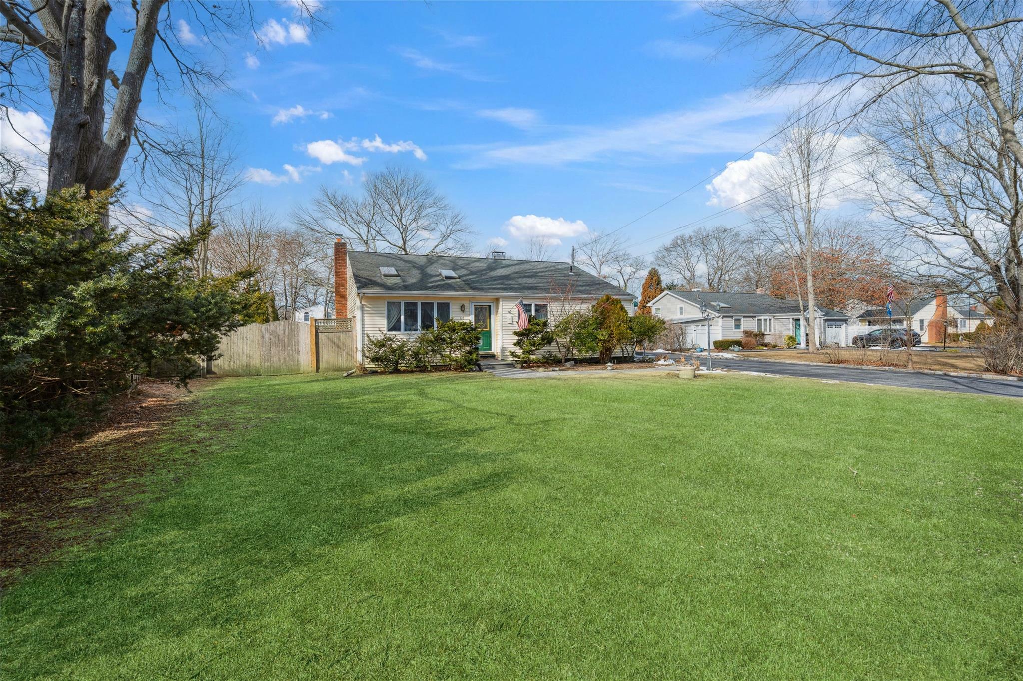 68 Lowell Road  Sayville NY 11782 photo
