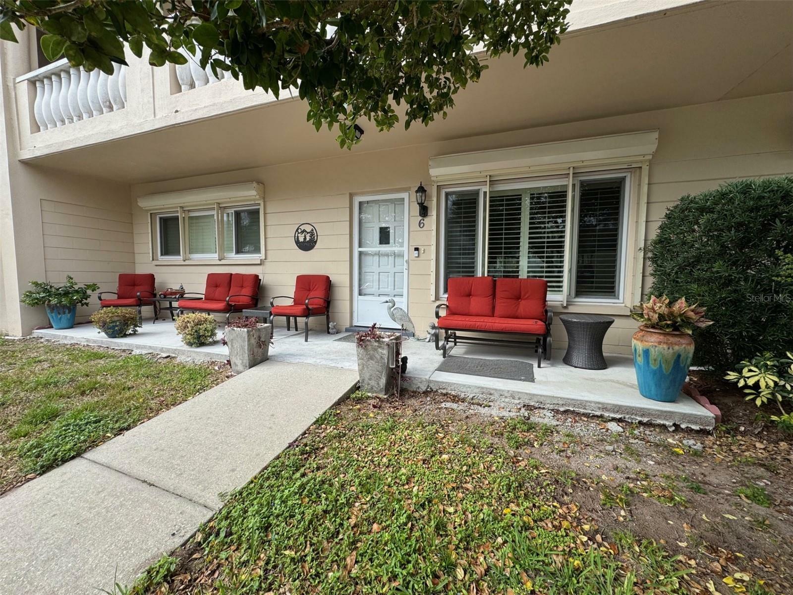 Property Photo:  2170 Americus Boulevard S 6  FL 33763 