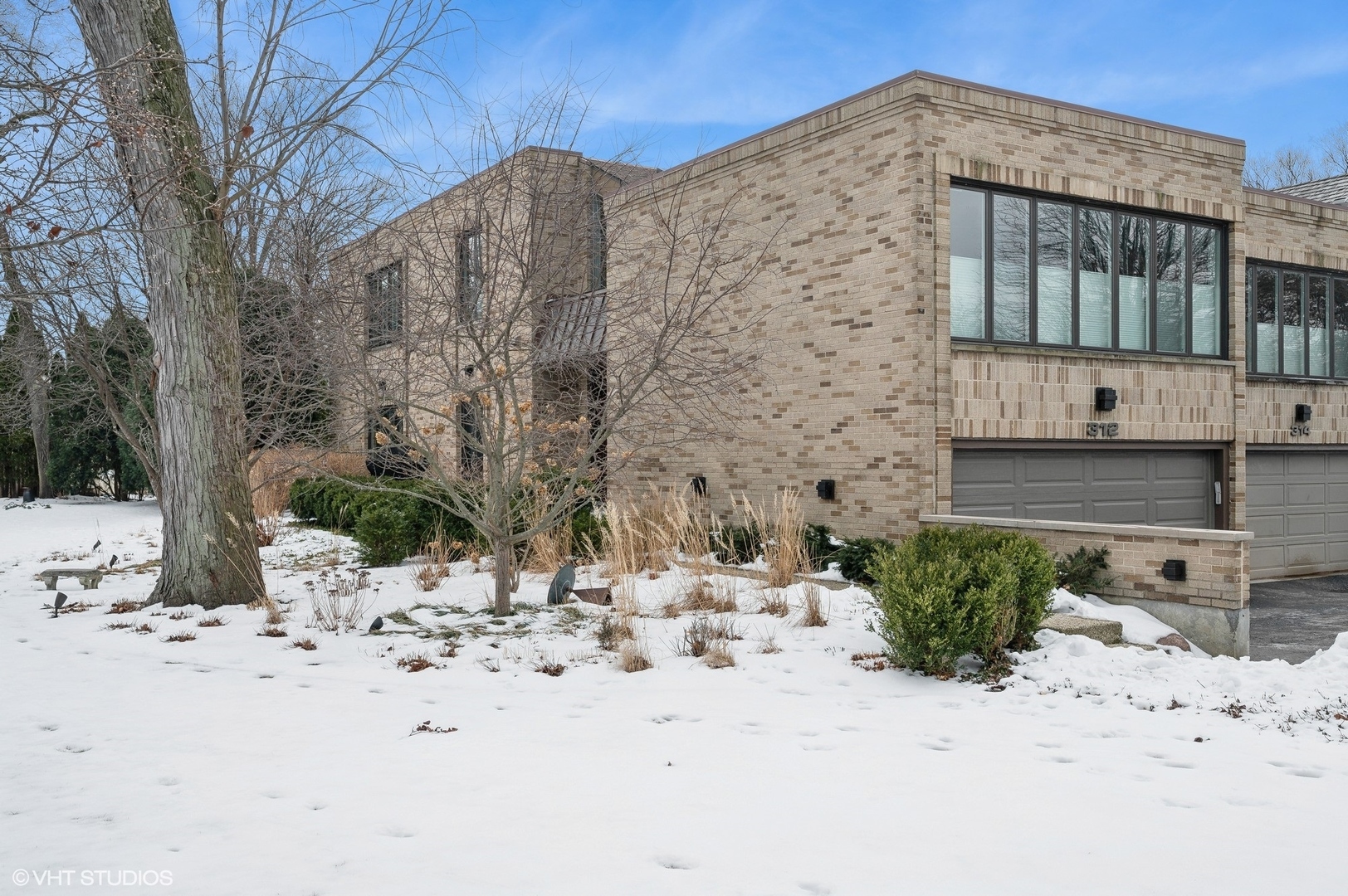 Property Photo: 312 South Avenue IL 60022
