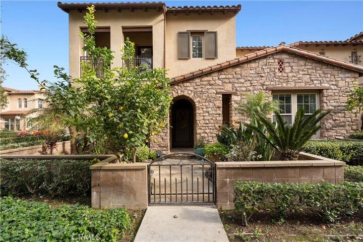 Property Photo:  26 San Sovino  CA 92657 