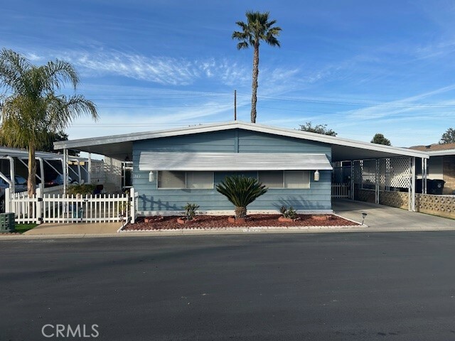 Property Photo:  601 N Kirby Street 287  CA 92545 