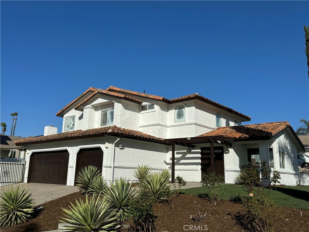 Property Photo:  22750 Cove View  CA 92587 