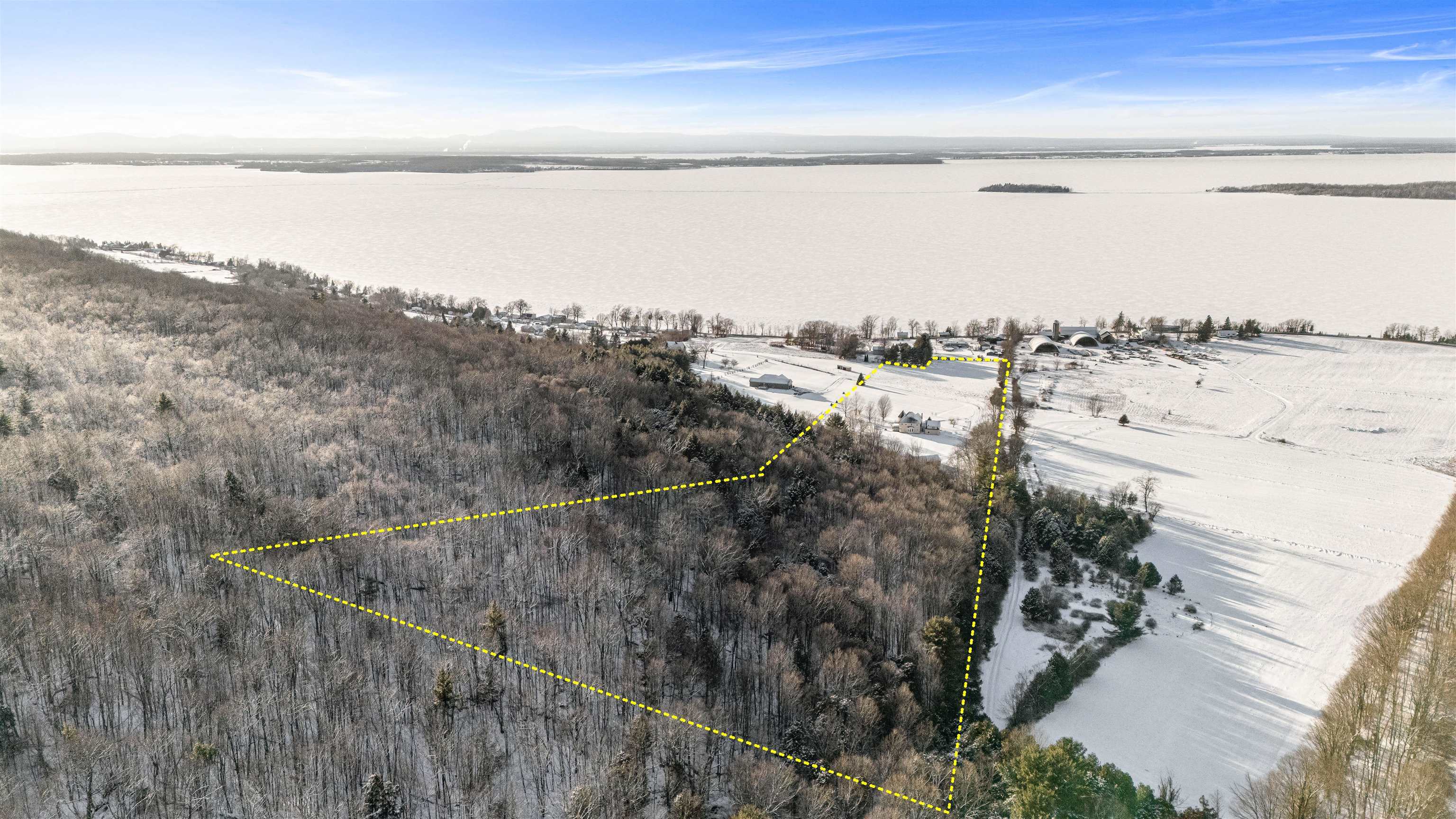 Property Photo: 302 Ledge Hill Drive VT 05478