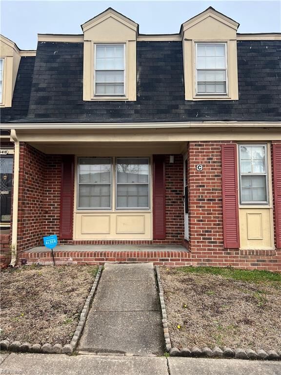 Property Photo: 14541 Old Courthouse Way C VA 23608
