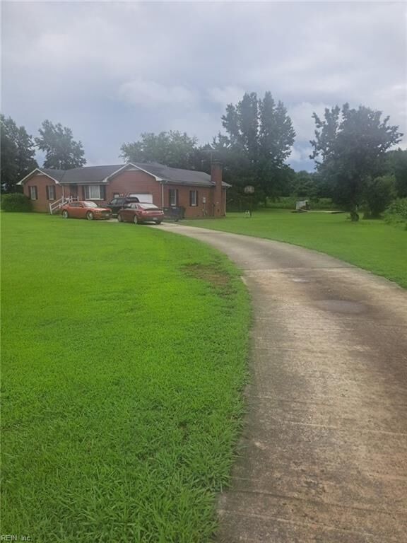 Property Photo: 5729 Holland Rd VA 23437