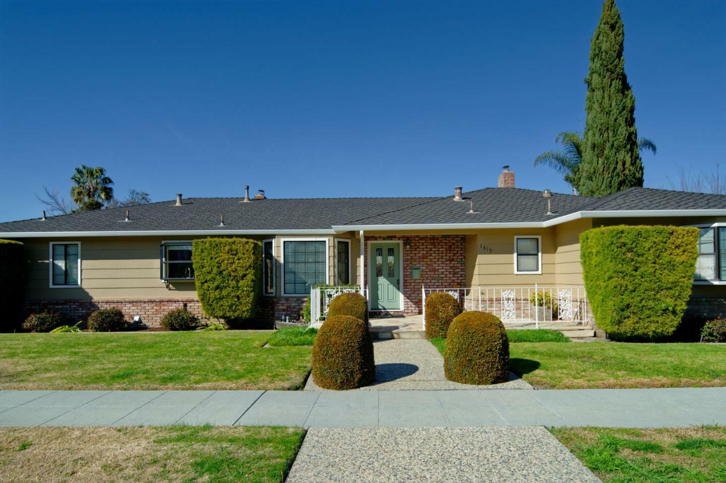 1315 Whitegate Avenue  San Jose CA 95125 photo
