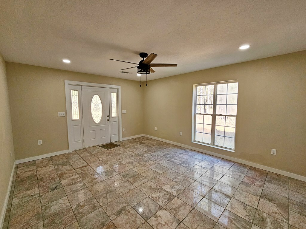 Property Photo: 15 Holanna Spur GA 39867