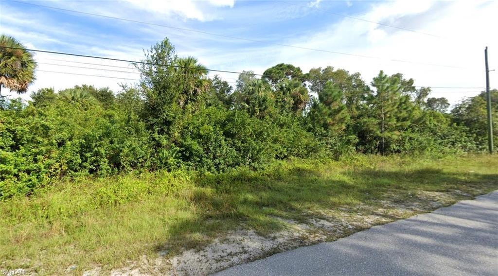 Property Photo: 705/707 Ivan Ave S FL 33973
