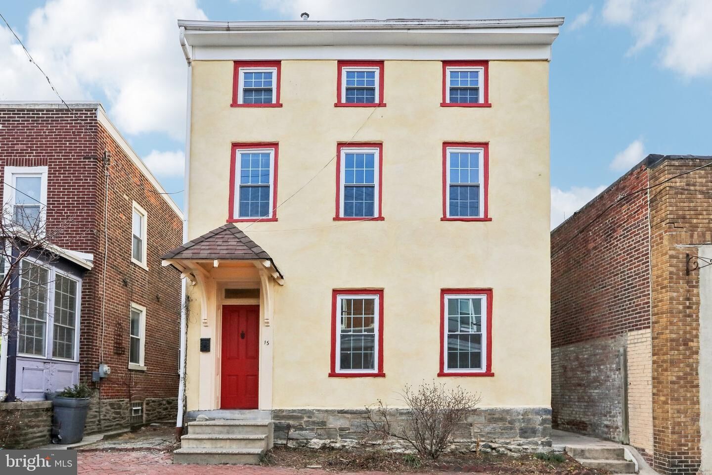Property Photo: 15 W Durham Street PA 19119