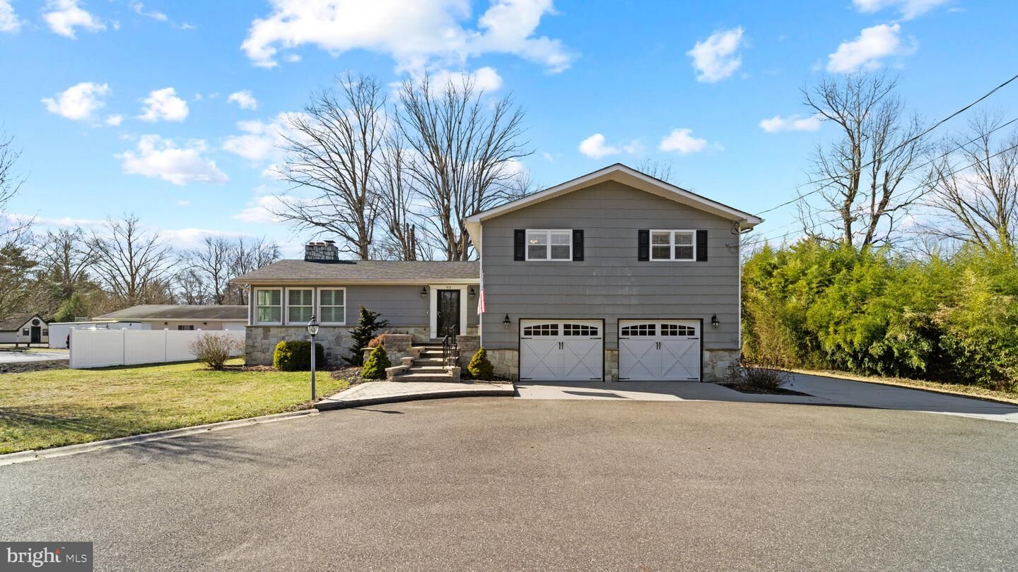 Property Photo:  93 Harmony Road  NJ 08056 