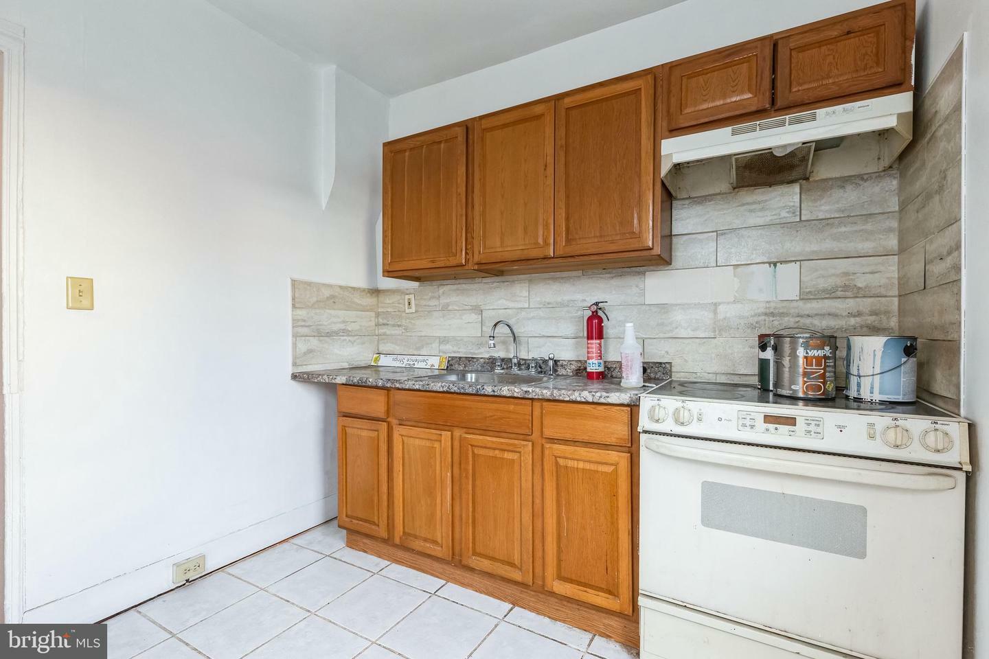 Property Photo:  443 N 10th Street  PA 19604 