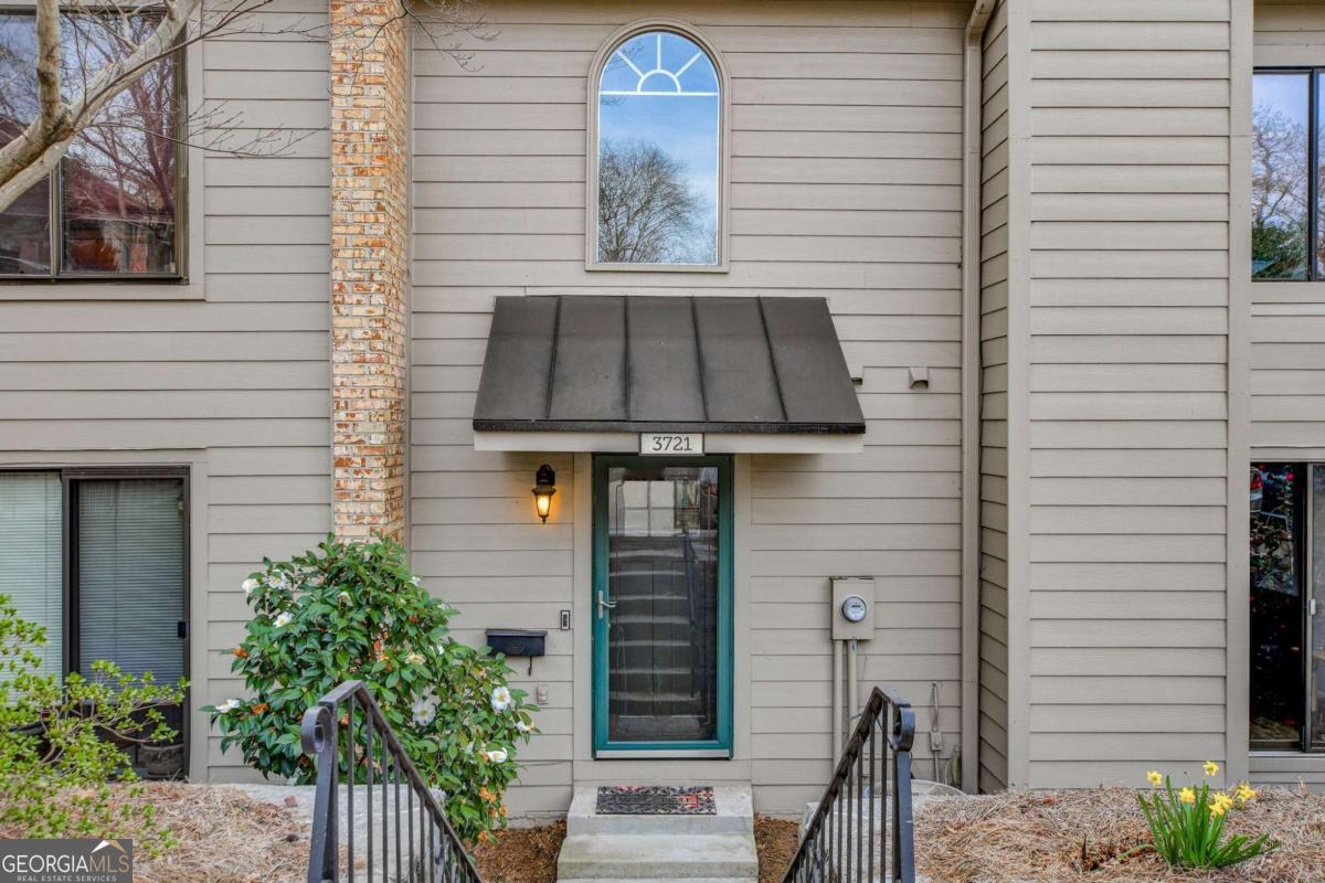 Property Photo: 3721 Stonewall Circle SE GA 30339