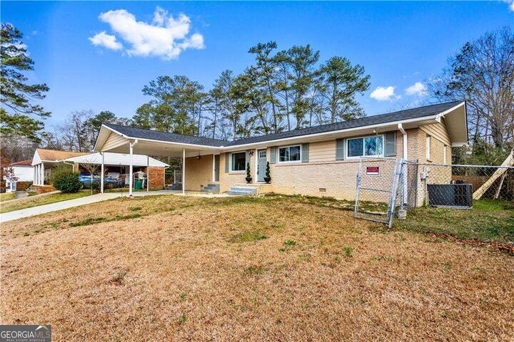 Property Photo:  1646 Flicker Road  GA 30238 