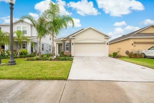 Property Photo:  4400 Desert Rose Avenue  FL 34746 