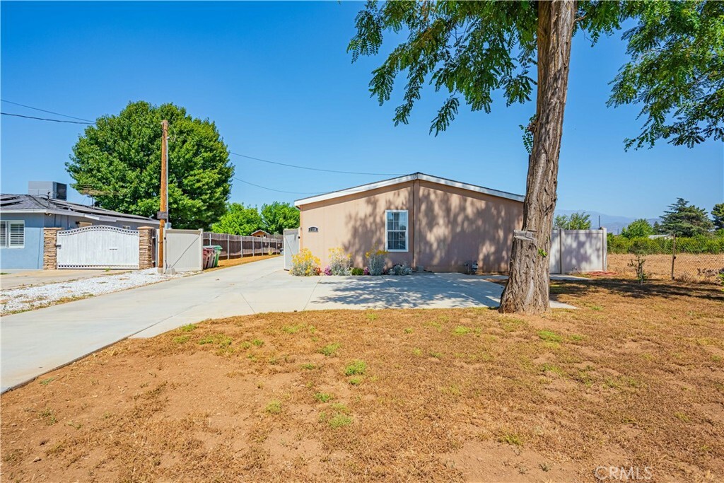 Property Photo:  1156 Michigan Avenue  CA 92223 