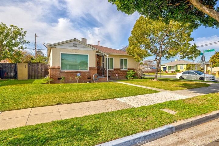 Property Photo:  2403 Senta Avenue  CA 90040 