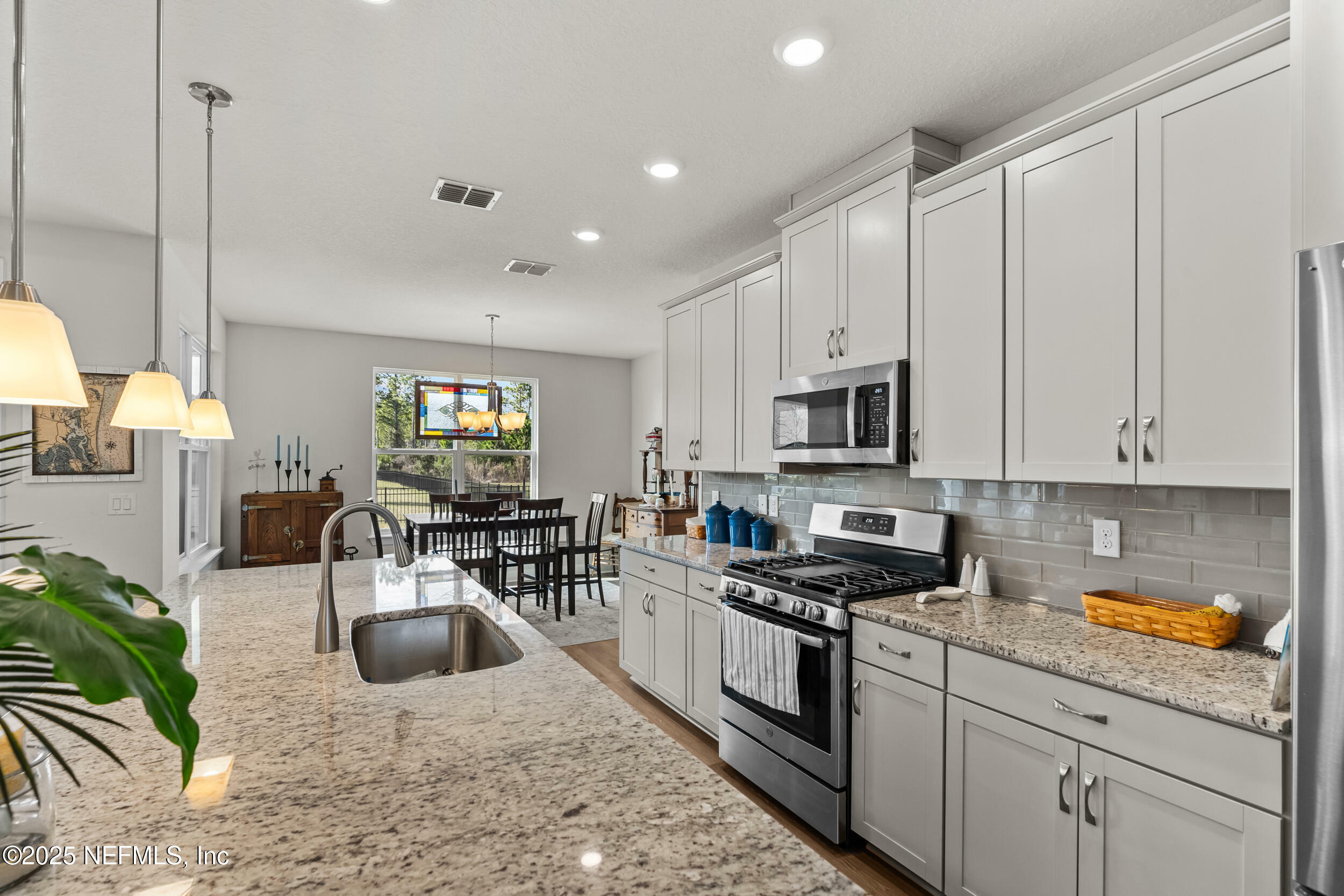 Property Photo: 93322 Sandown Drive FL 32034