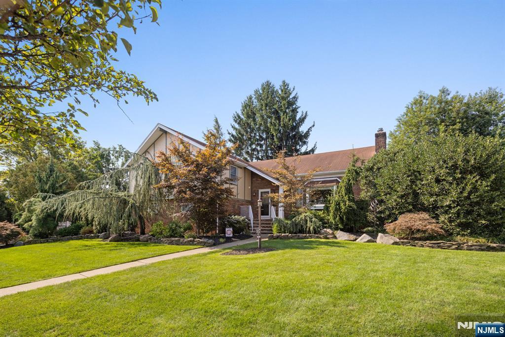 Property Photo: 15 Tulp Court NJ 07013