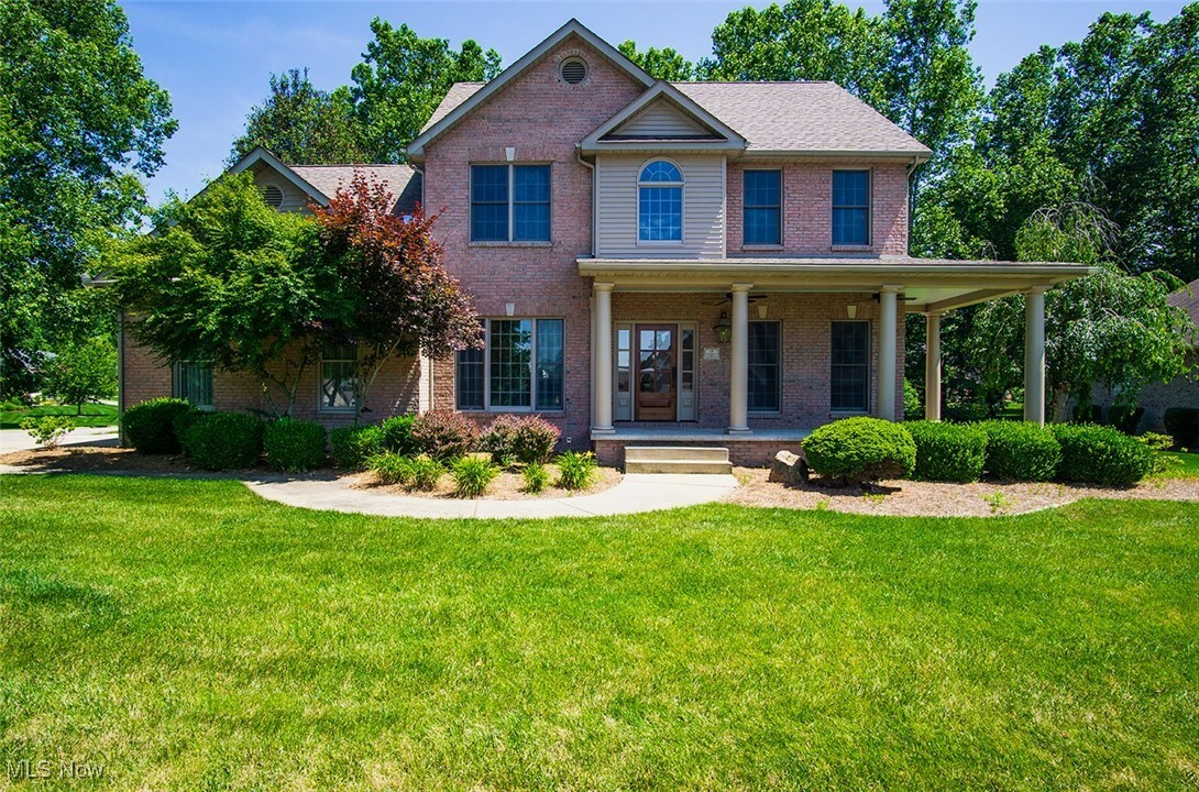 Property Photo: 18 Henderson Circle WV 26187