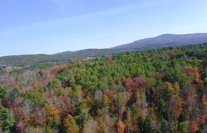 Property Photo: 428 Maple Street NH 03773