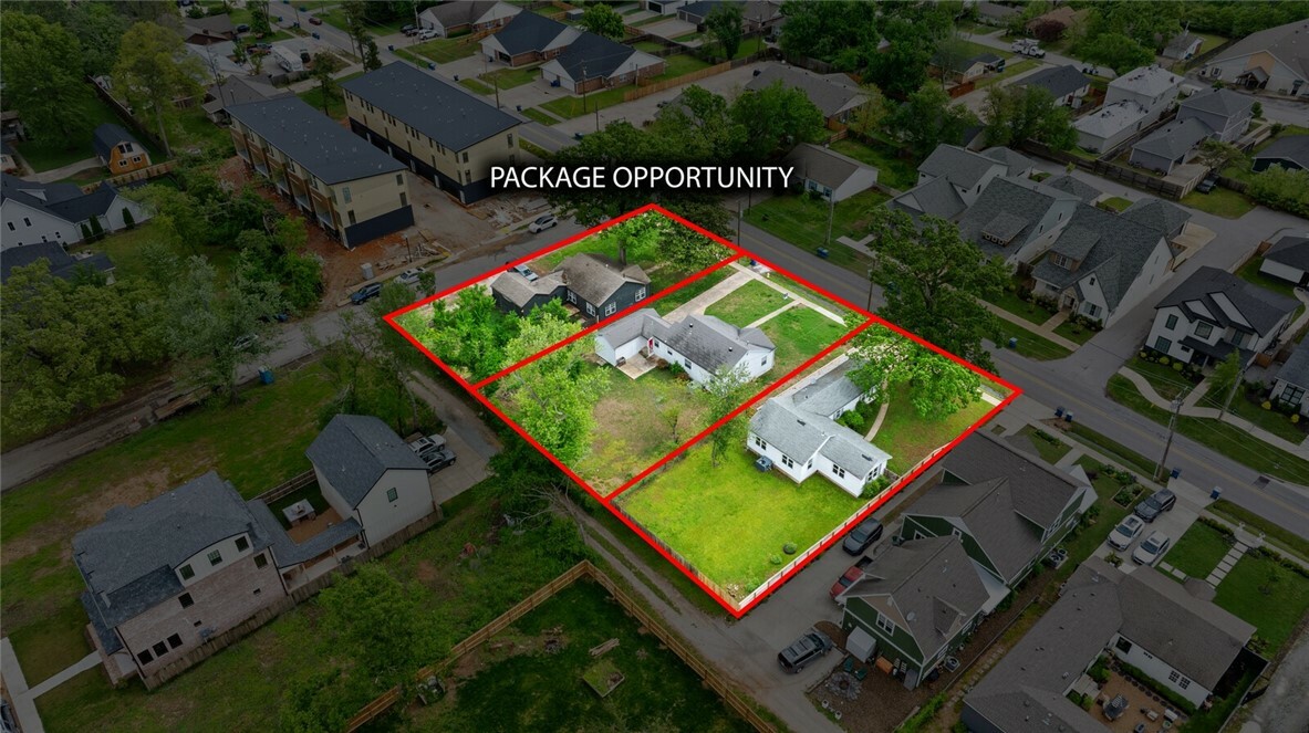 Property Photo: 817 NW A Street AR 72712