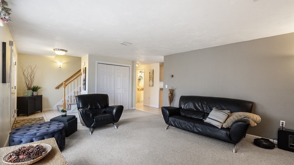 Property Photo:  11 Myrtle Street 11  MA 01757 