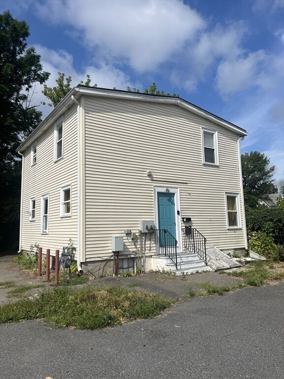 10-R Hodges Ave  Taunton MA 02780 photo