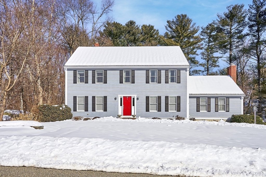 Property Photo: 100 Tucker Farm Rd MA 01845